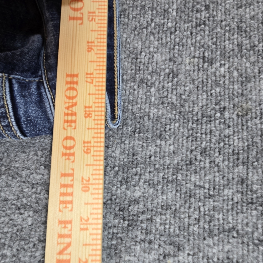Judy Blue 18W Boyfriend Jeans Dark Wash Distressed Stretch Plus Size Denim - Picture 3 of 7